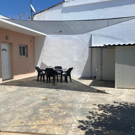 Olive Hill Apartment Karpofora المظهر الخارجي الصورة