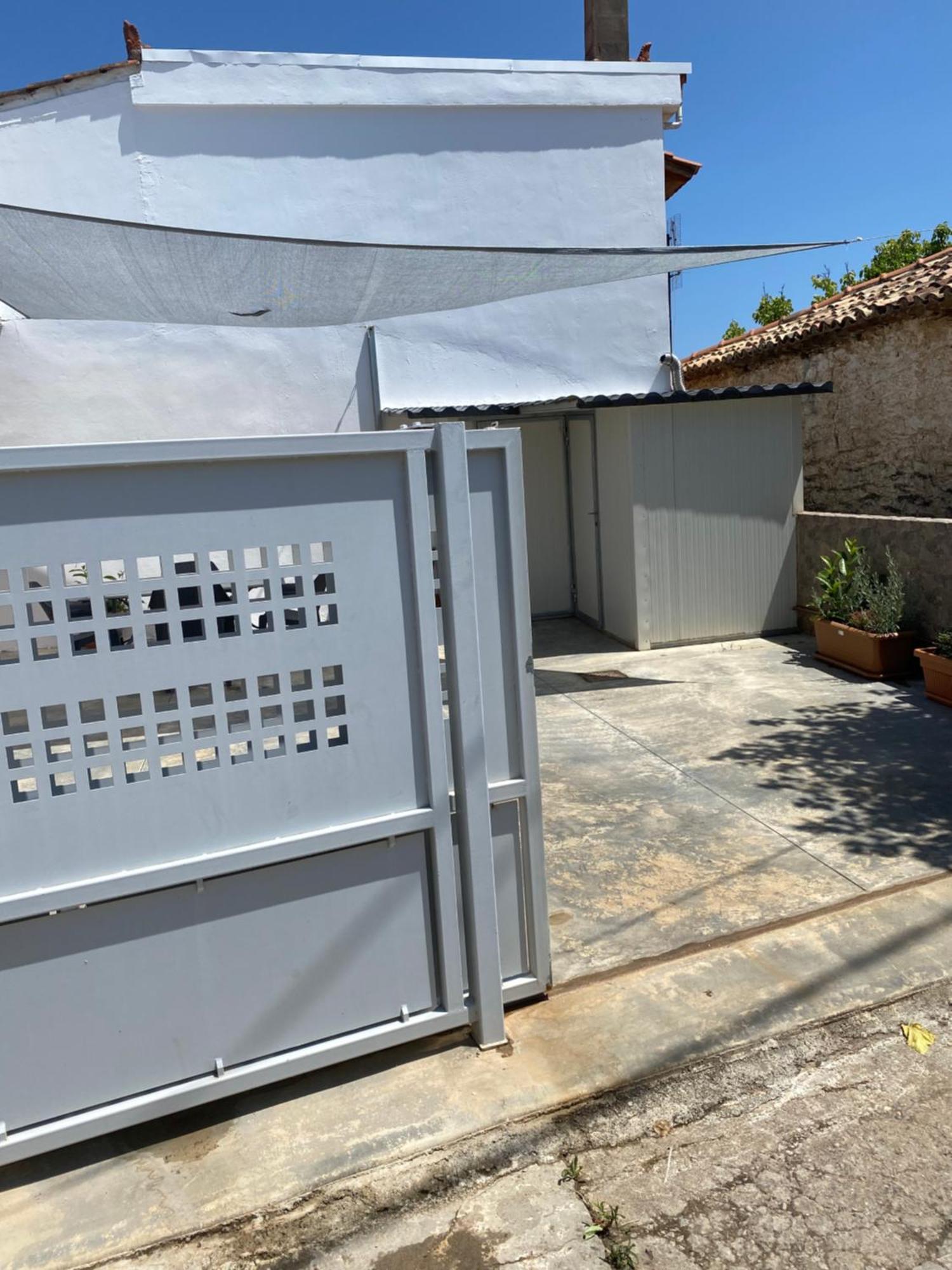 Olive Hill Apartment Karpofora المظهر الخارجي الصورة